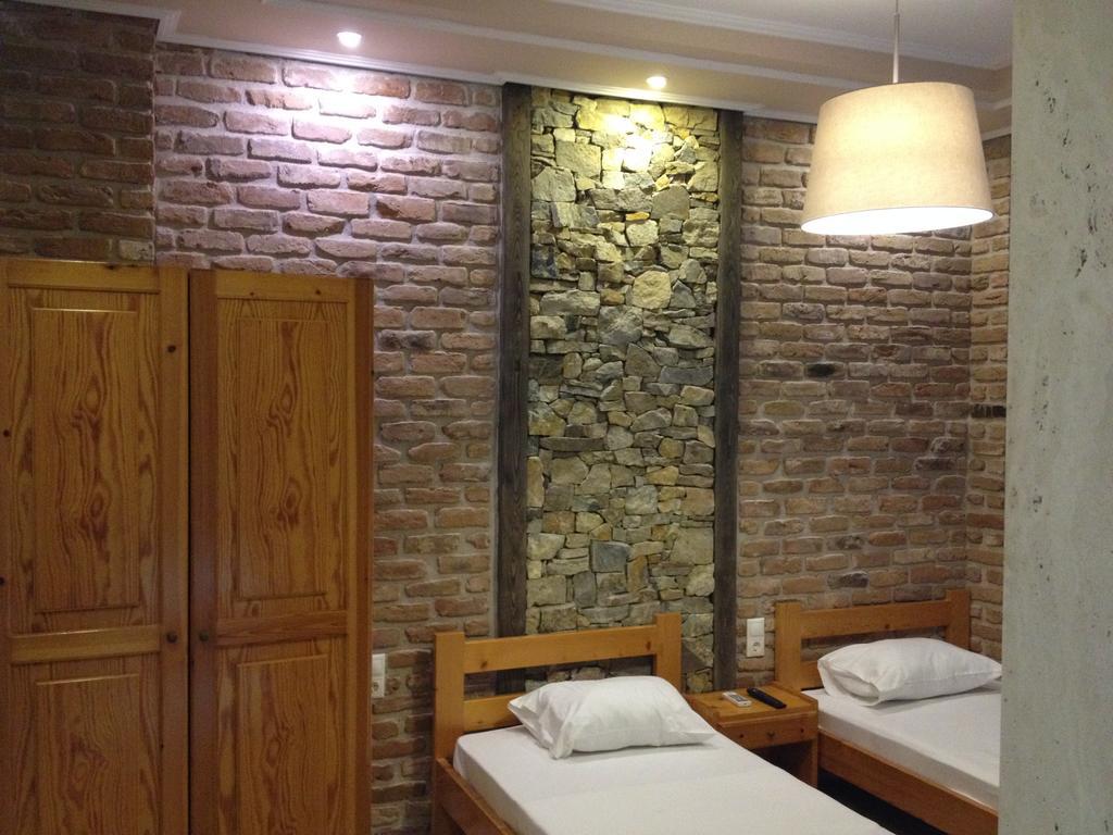 Appartamento Menis Haus Vrasná Camera foto